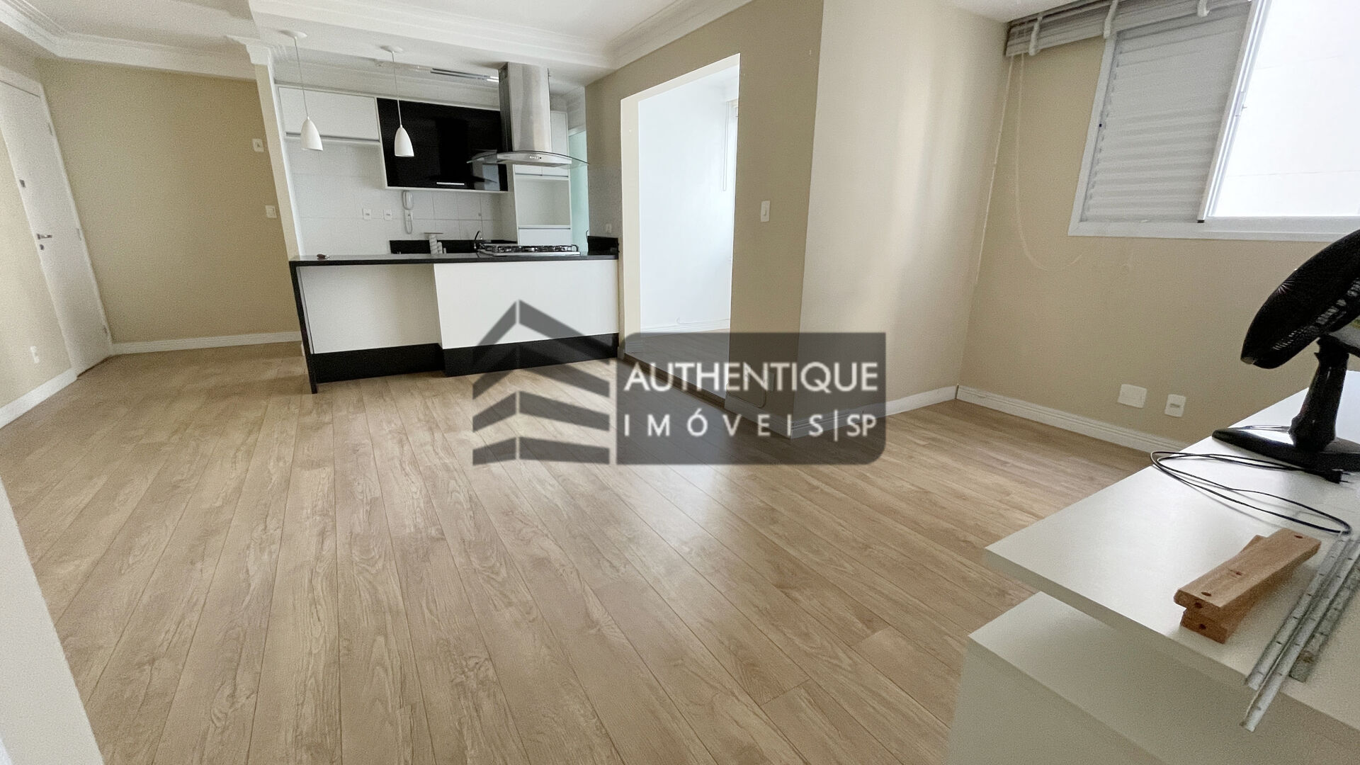 Apartamento à venda com 2 quartos, 70m² - Foto 10