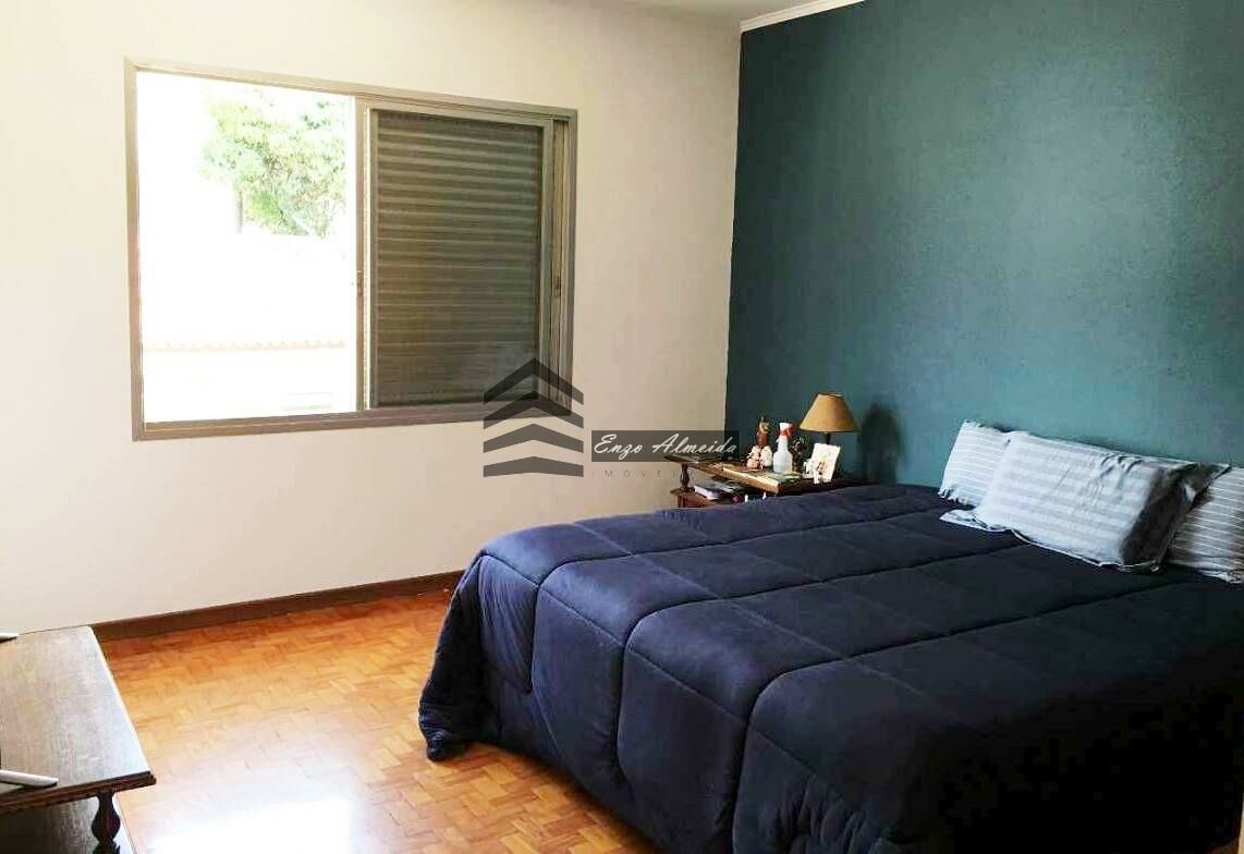 Casa à venda com 4 quartos, 316m² - Foto 18