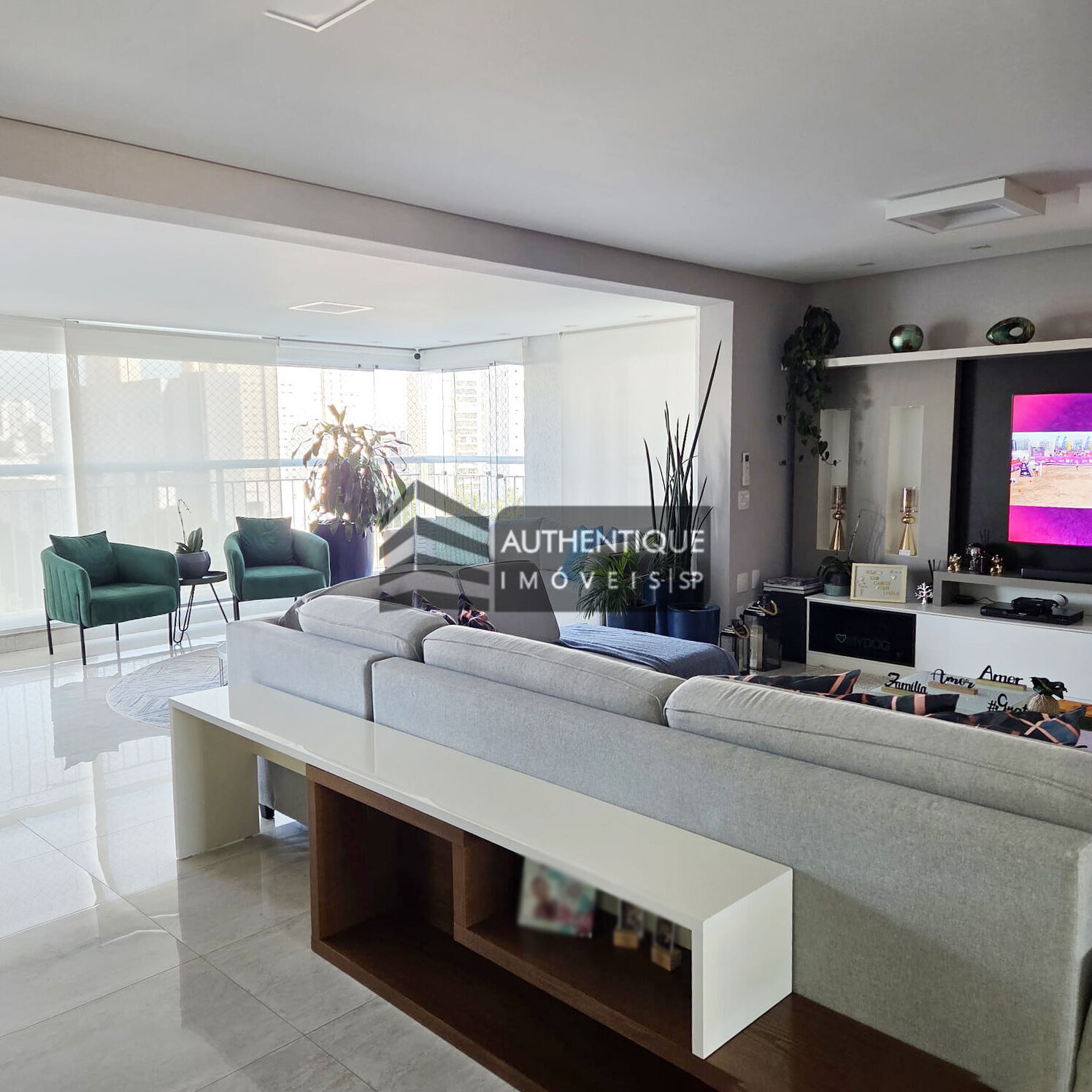 Apartamento, 3 quartos, 180 m² - Foto 1