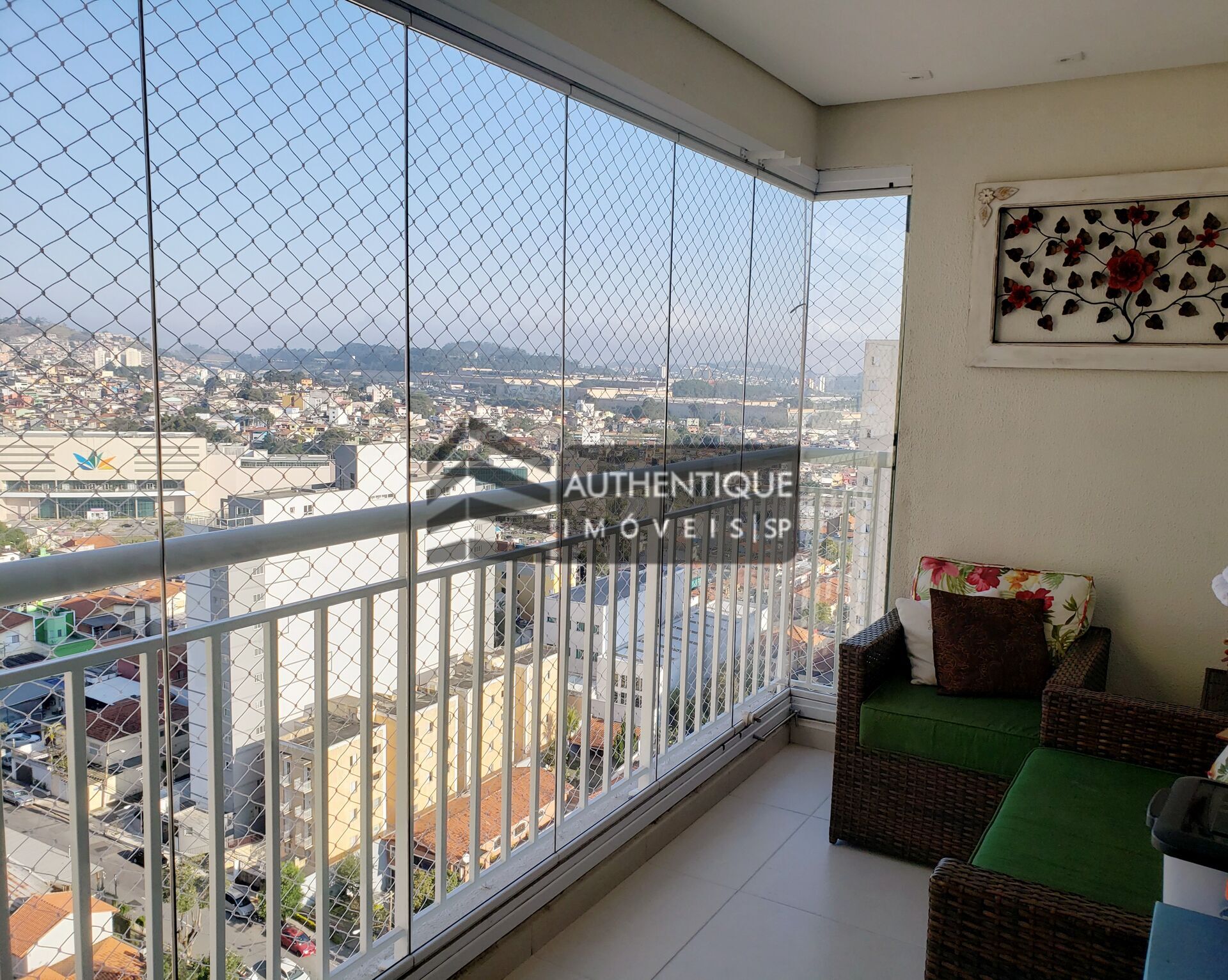 Apartamento à venda com 2 quartos, 104m² - Foto 1