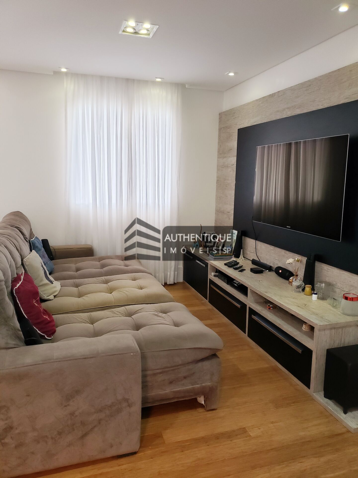 Apartamento à venda com 2 quartos, 104m² - Foto 4