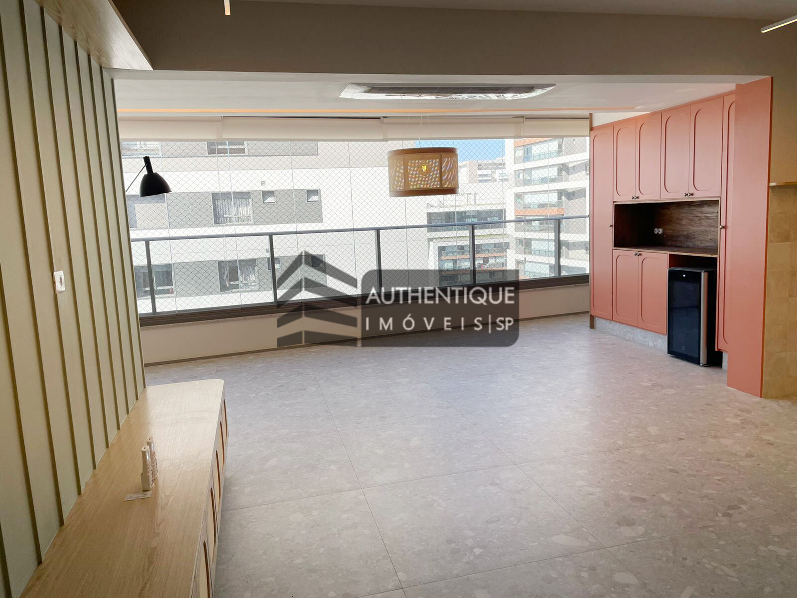 Apartamento à venda com 3 quartos, 131m² - Foto 5