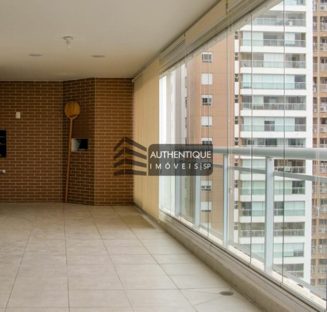 Apartamento à venda com 4 quartos, 200m² - Foto 17