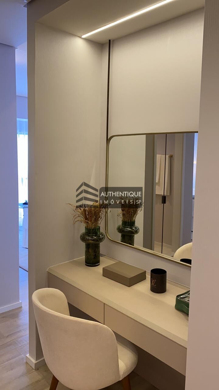 Apartamento à venda com 4 quartos, 157m² - Foto 22