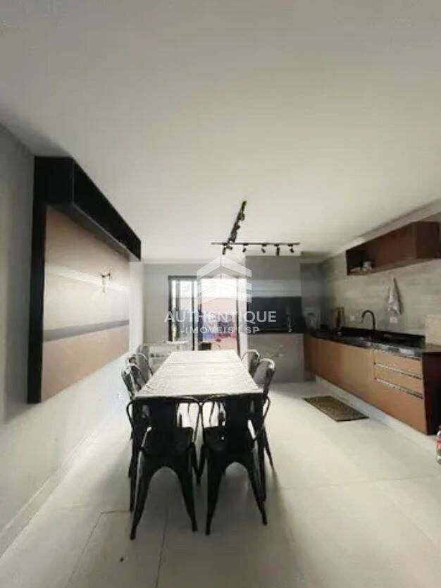 Sobrado, 2 quartos, 250 m² - Foto 13