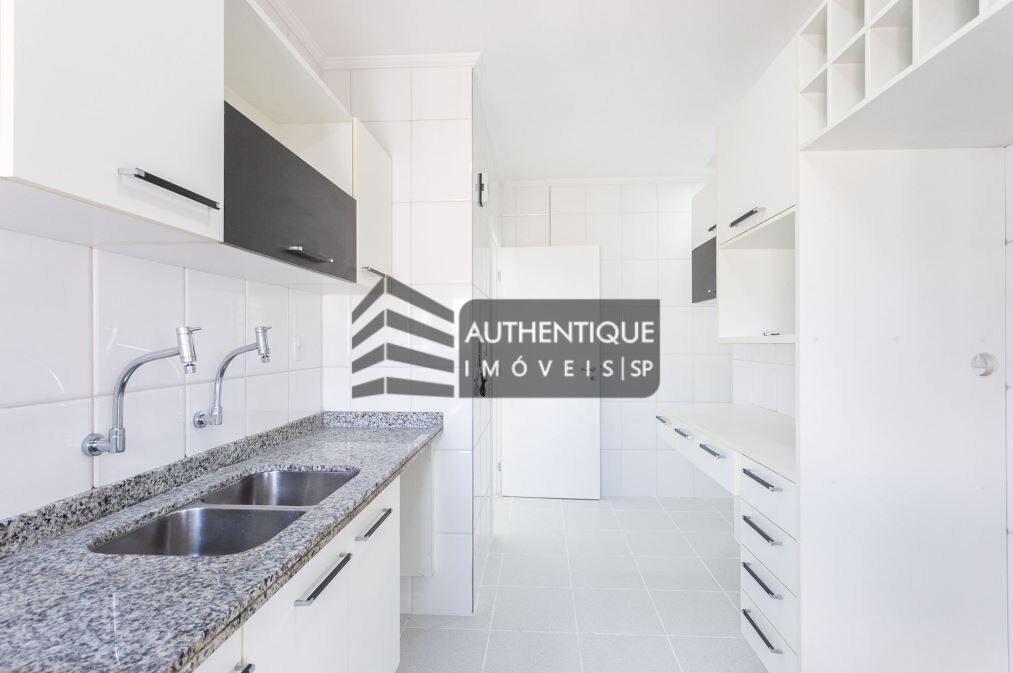 Apartamento à venda com 2 quartos, 137m² - Foto 13