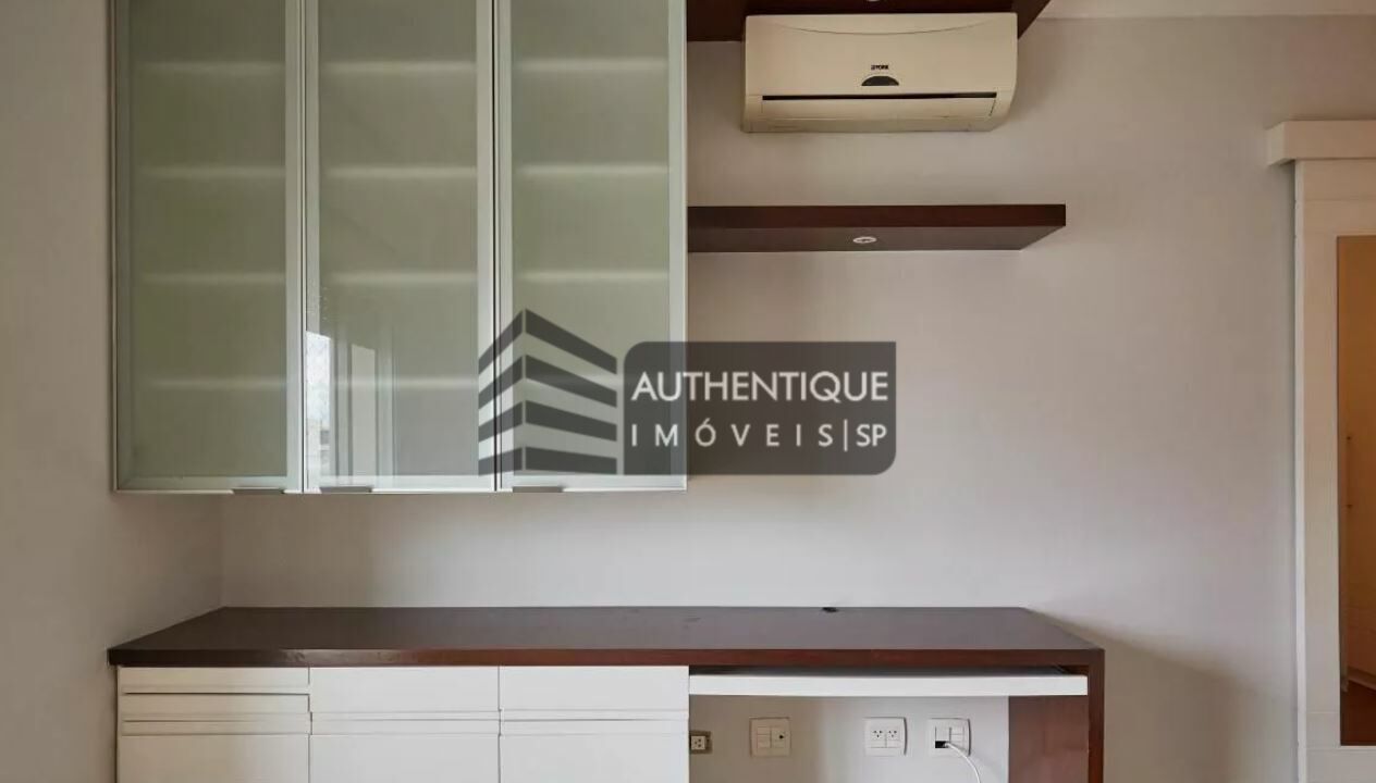 Apartamento à venda com 3 quartos, 204m² - Foto 28