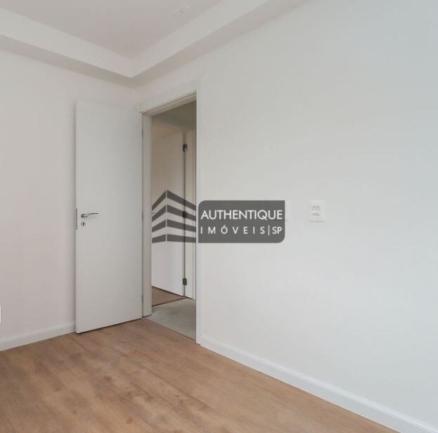 Apartamento à venda com 2 quartos, 69m² - Foto 10