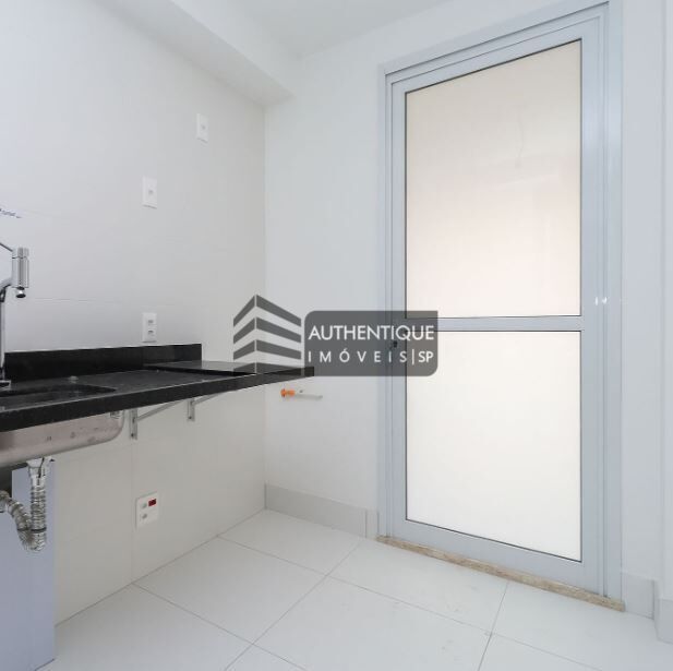 Apartamento à venda com 2 quartos, 69m² - Foto 9