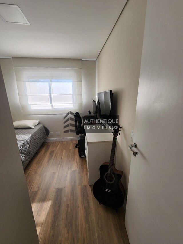 Apartamento à venda com 2 quartos, 64m² - Foto 7