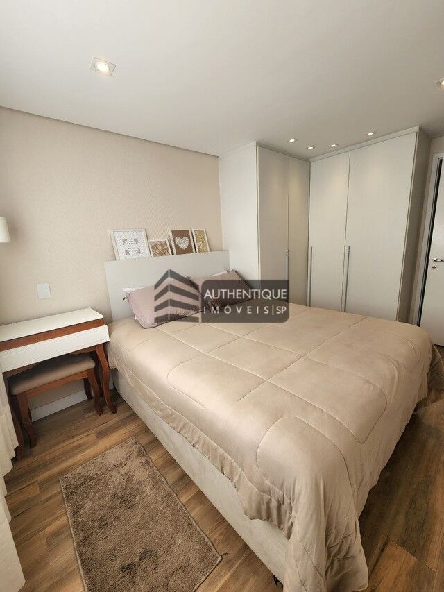 Apartamento à venda com 2 quartos, 64m² - Foto 10