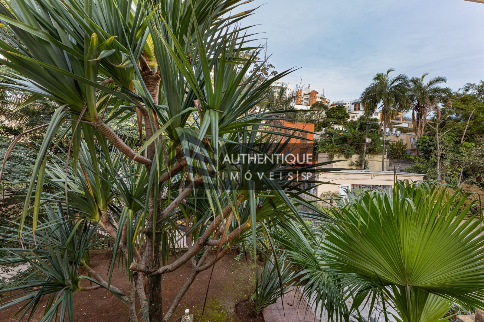 Casa de Condomínio à venda com 4 quartos, 568m² - Foto 20