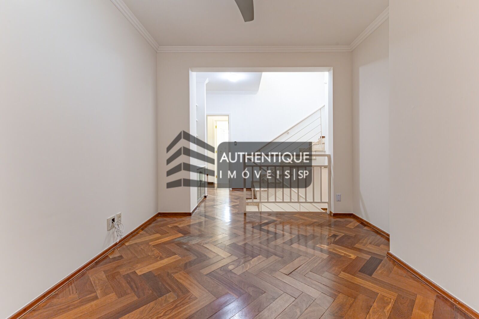 Casa de Condomínio à venda com 4 quartos, 568m² - Foto 33