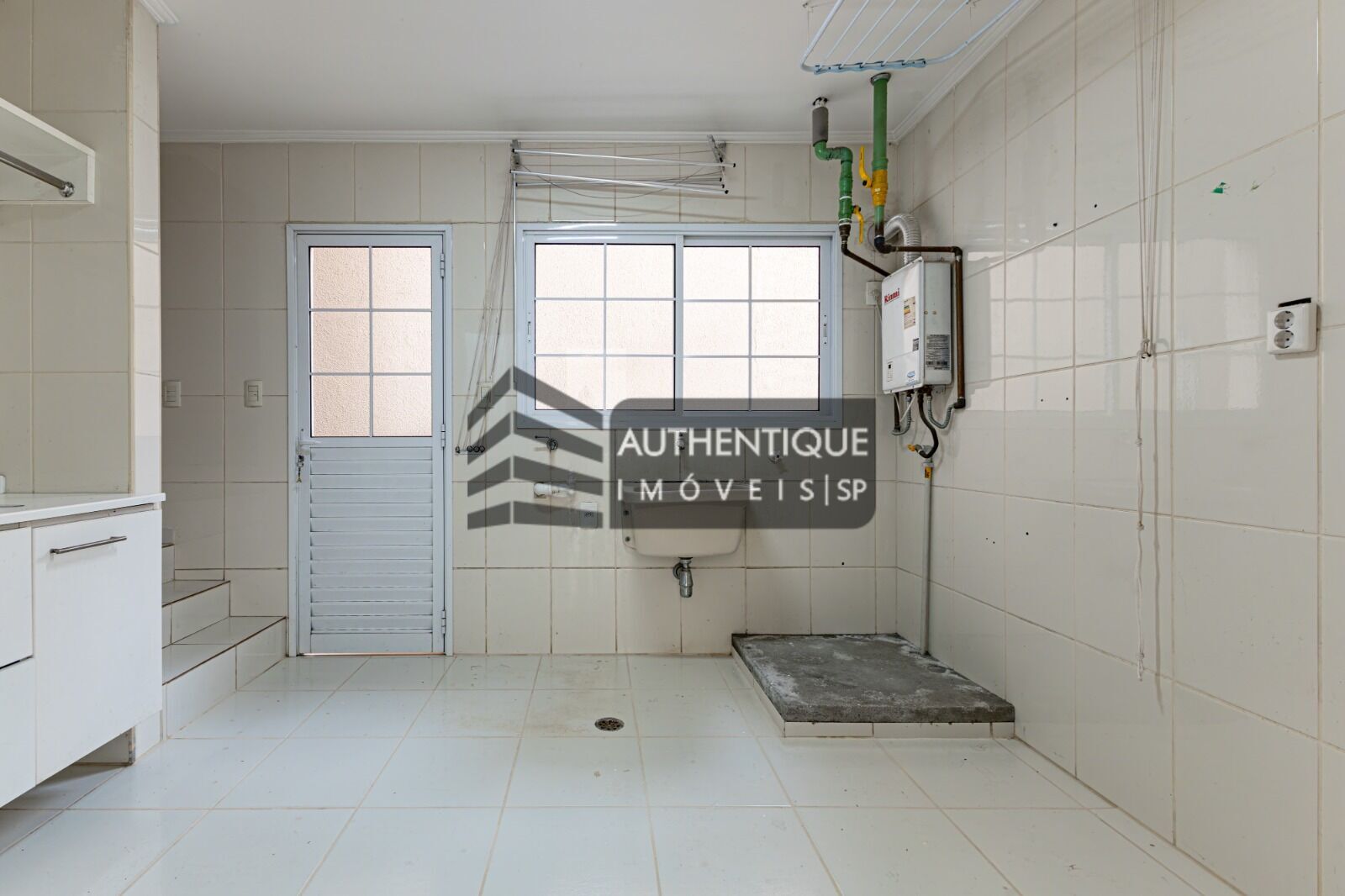 Casa de Condomínio à venda com 4 quartos, 568m² - Foto 27
