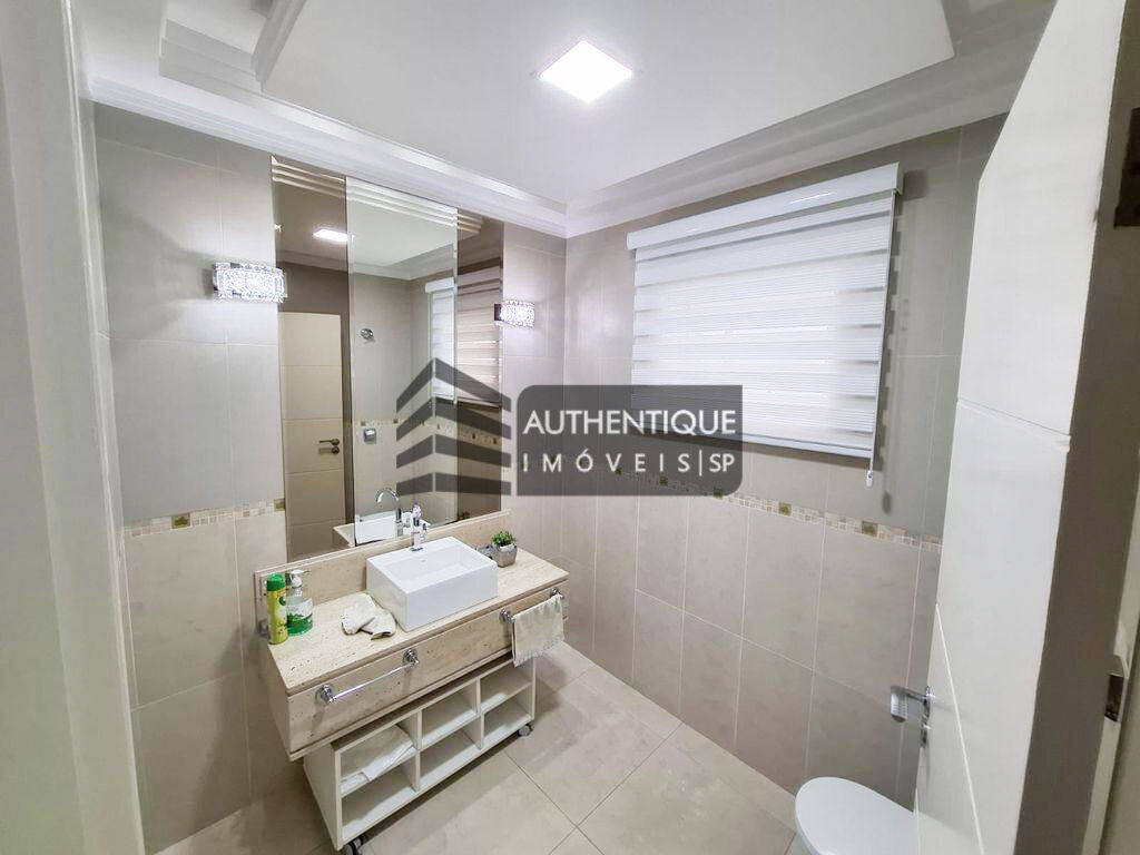 Casa à venda com 3 quartos, 706m² - Foto 25