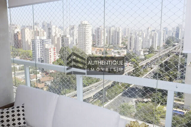 Apartamento à venda com 4 quartos, 219m² - Foto 7