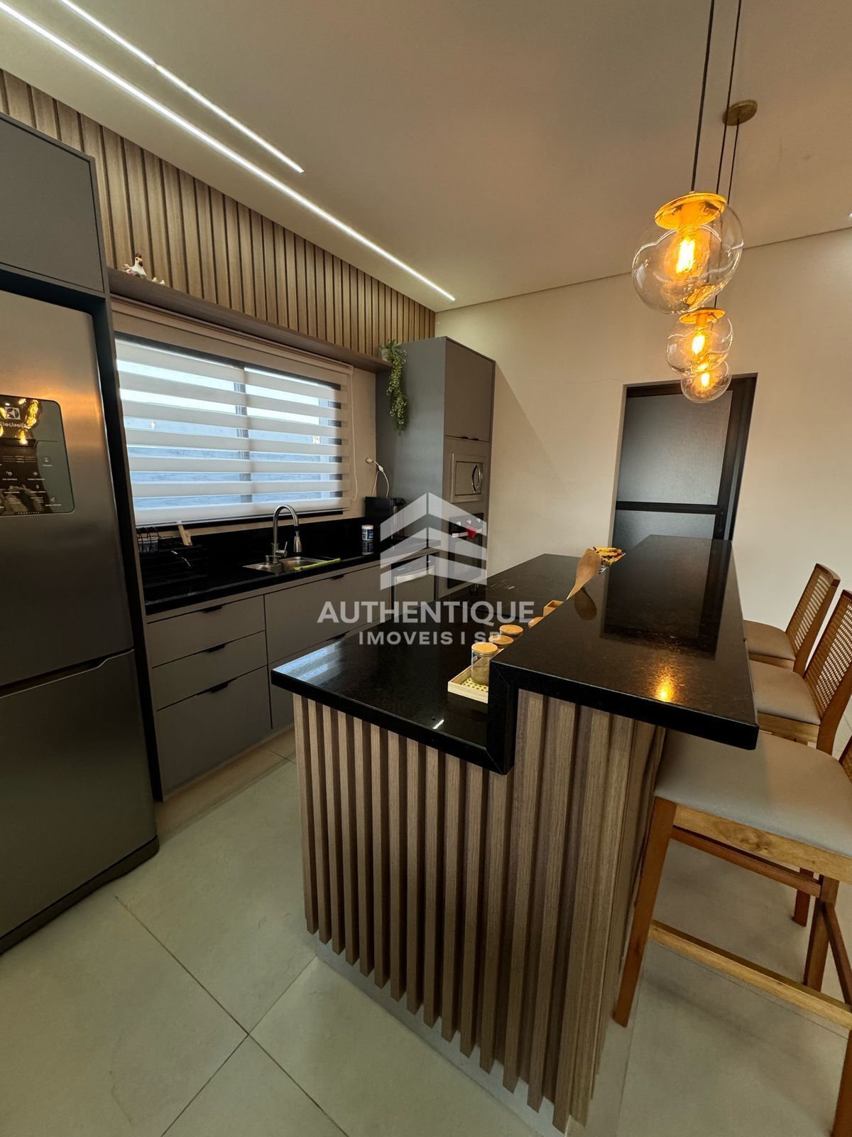 Casa, 3 quartos, 270 m² - Foto 34