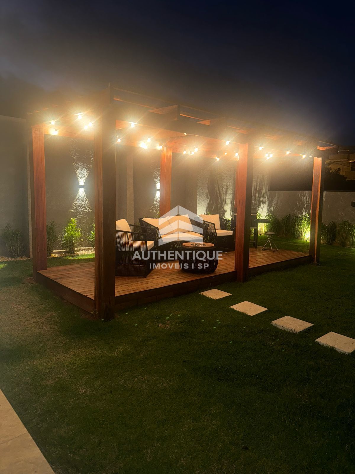 Casa, 3 quartos, 270 m² - Foto 47