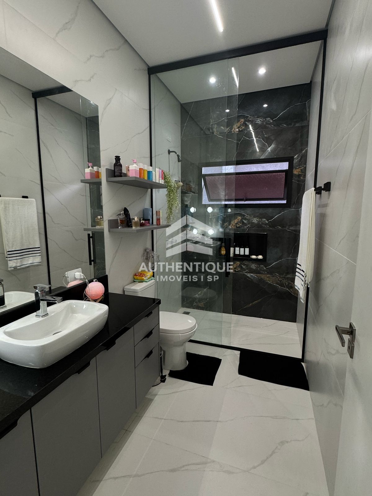 Casa, 3 quartos, 270 m² - Foto 13