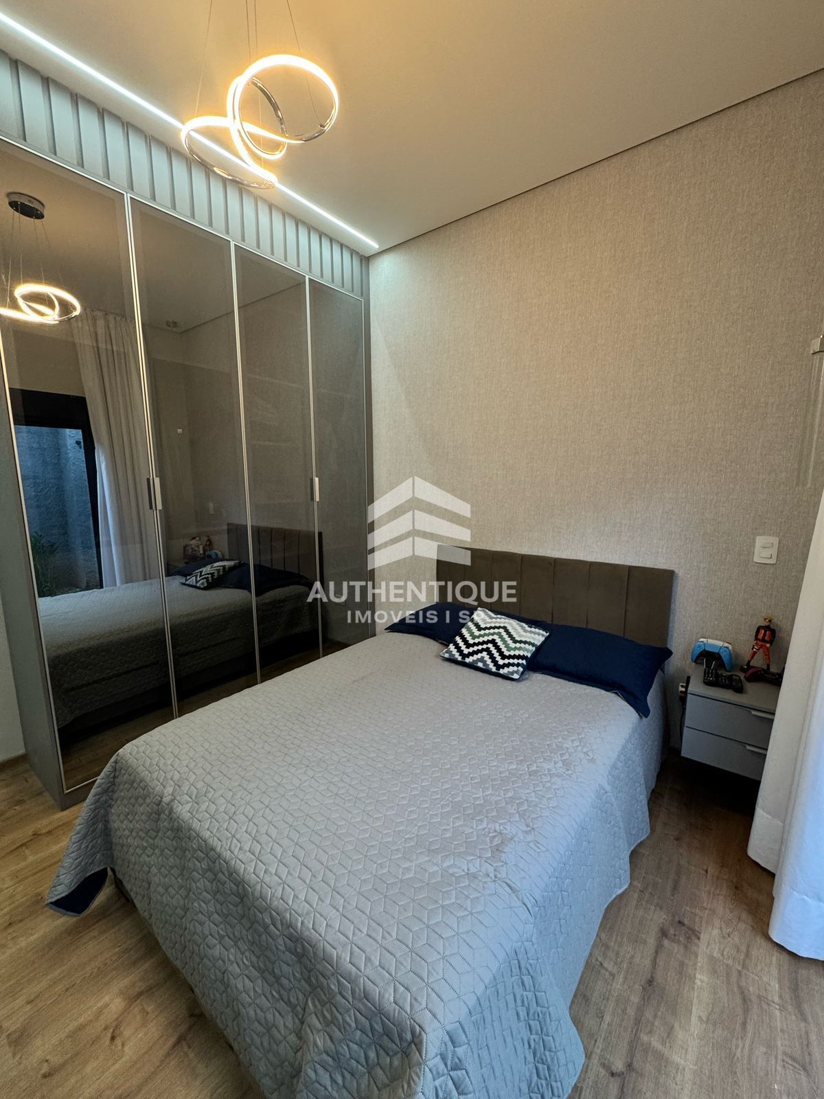 Casa, 3 quartos, 270 m² - Foto 24