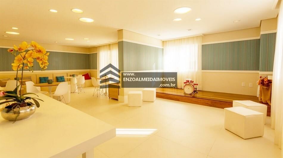 Apartamento à venda com 2 quartos, 67m² - Foto 16