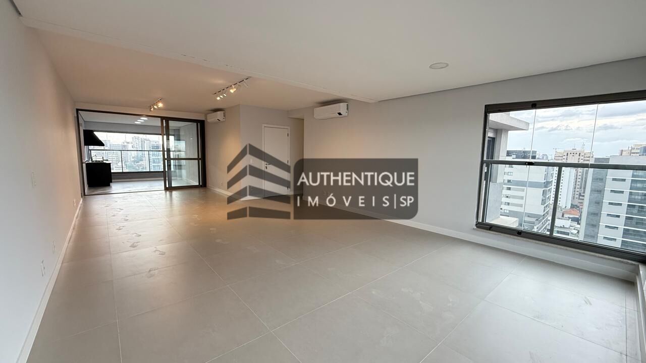 Apartamento para alugar com 3 quartos, 166m² - Foto 2