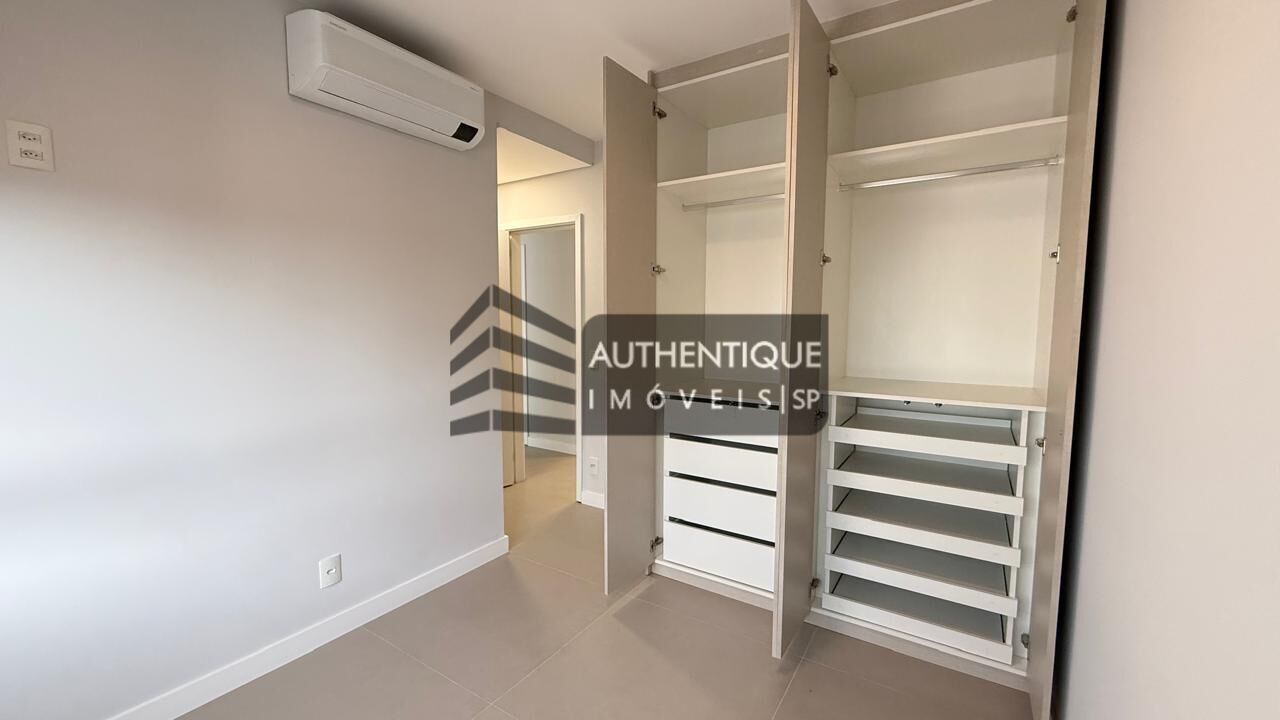 Apartamento para alugar com 3 quartos, 166m² - Foto 18