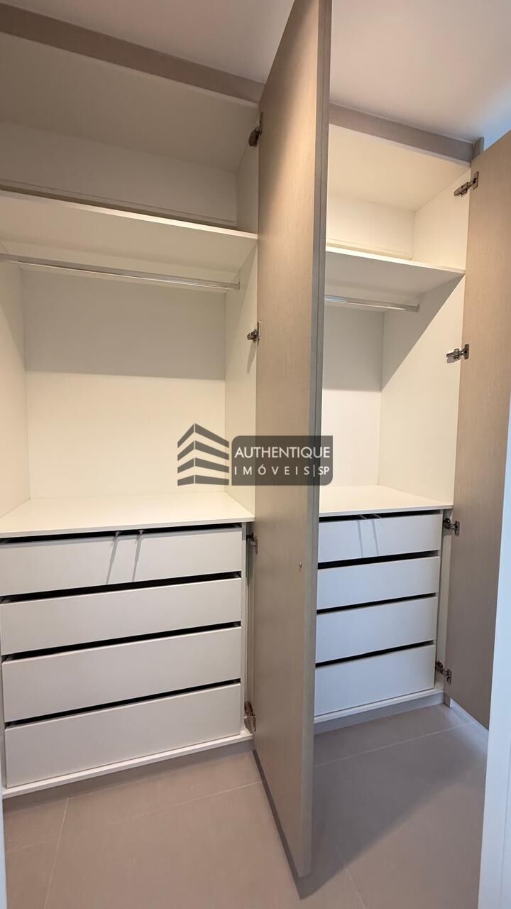 Apartamento para alugar com 3 quartos, 166m² - Foto 29