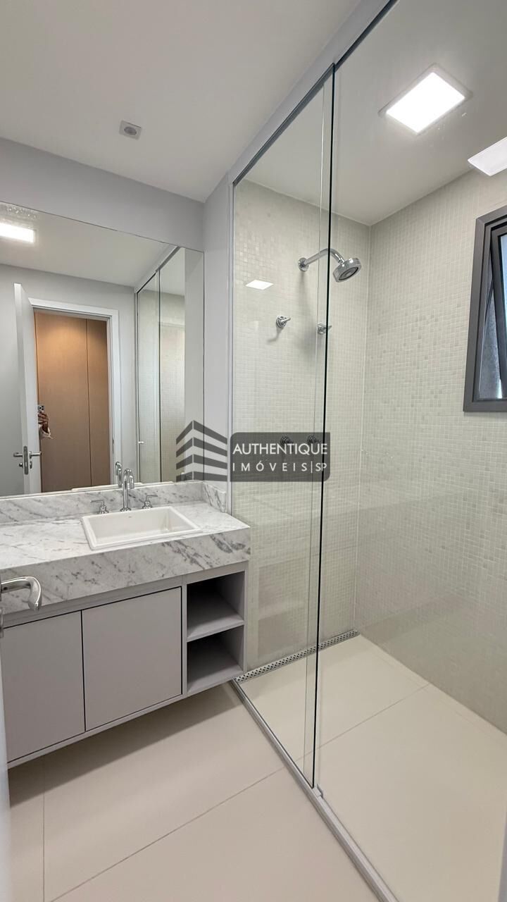 Apartamento para alugar com 3 quartos, 166m² - Foto 30