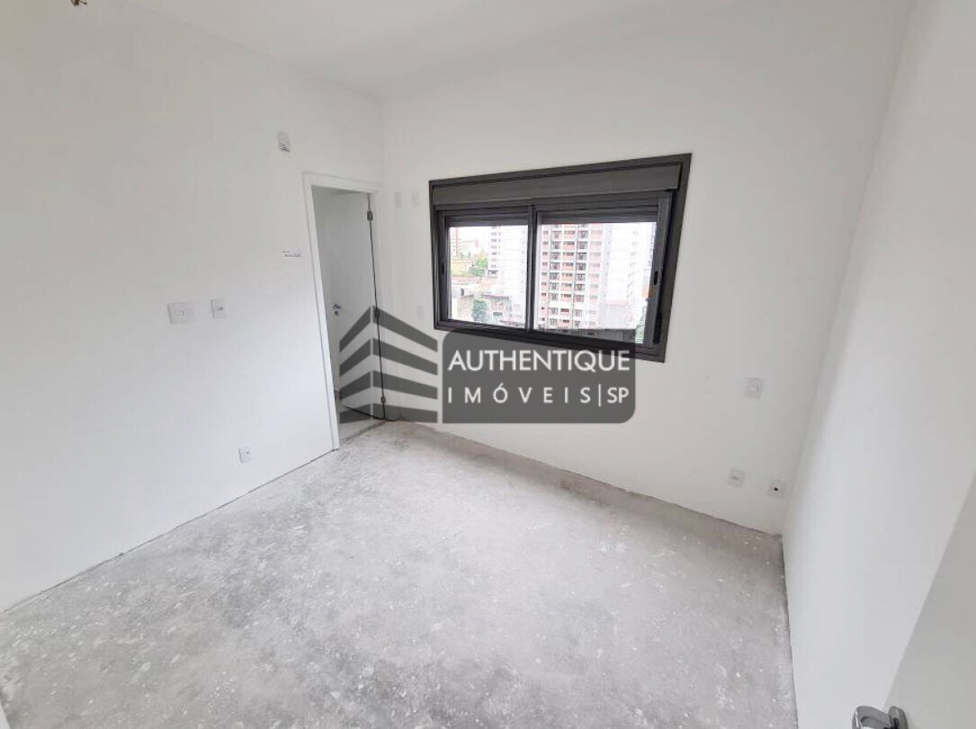 Apartamento à venda com 3 quartos, 140m² - Foto 19