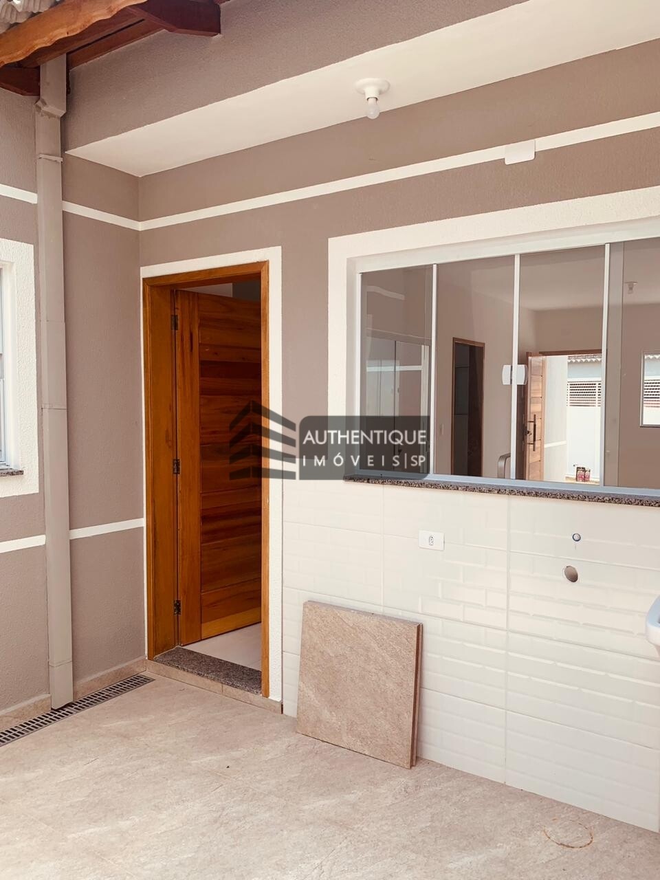 Casa à venda com 2 quartos, 64m² - Foto 34