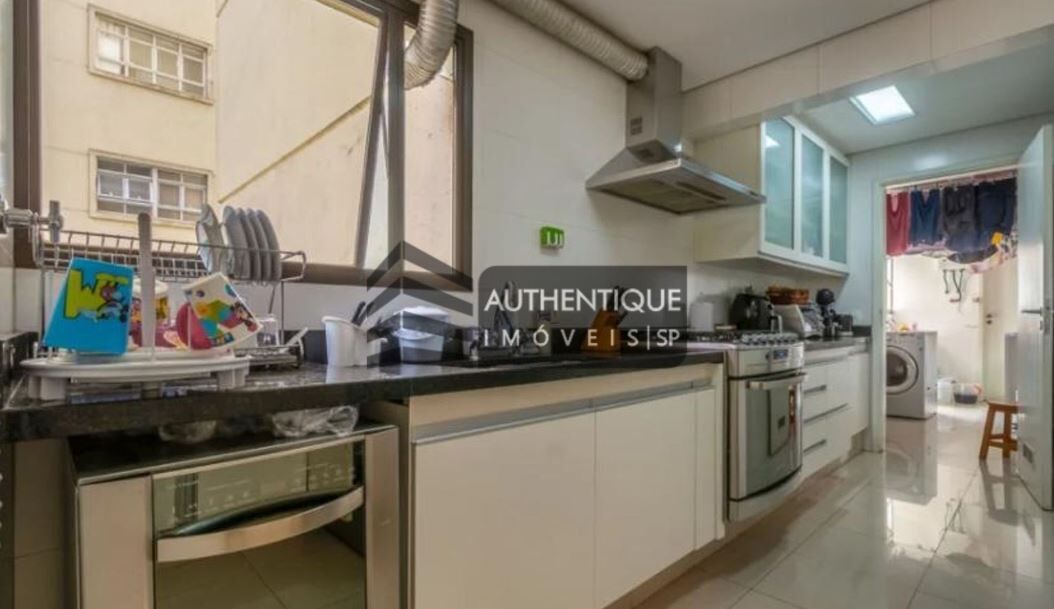 Apartamento à venda com 3 quartos, 154m² - Foto 6