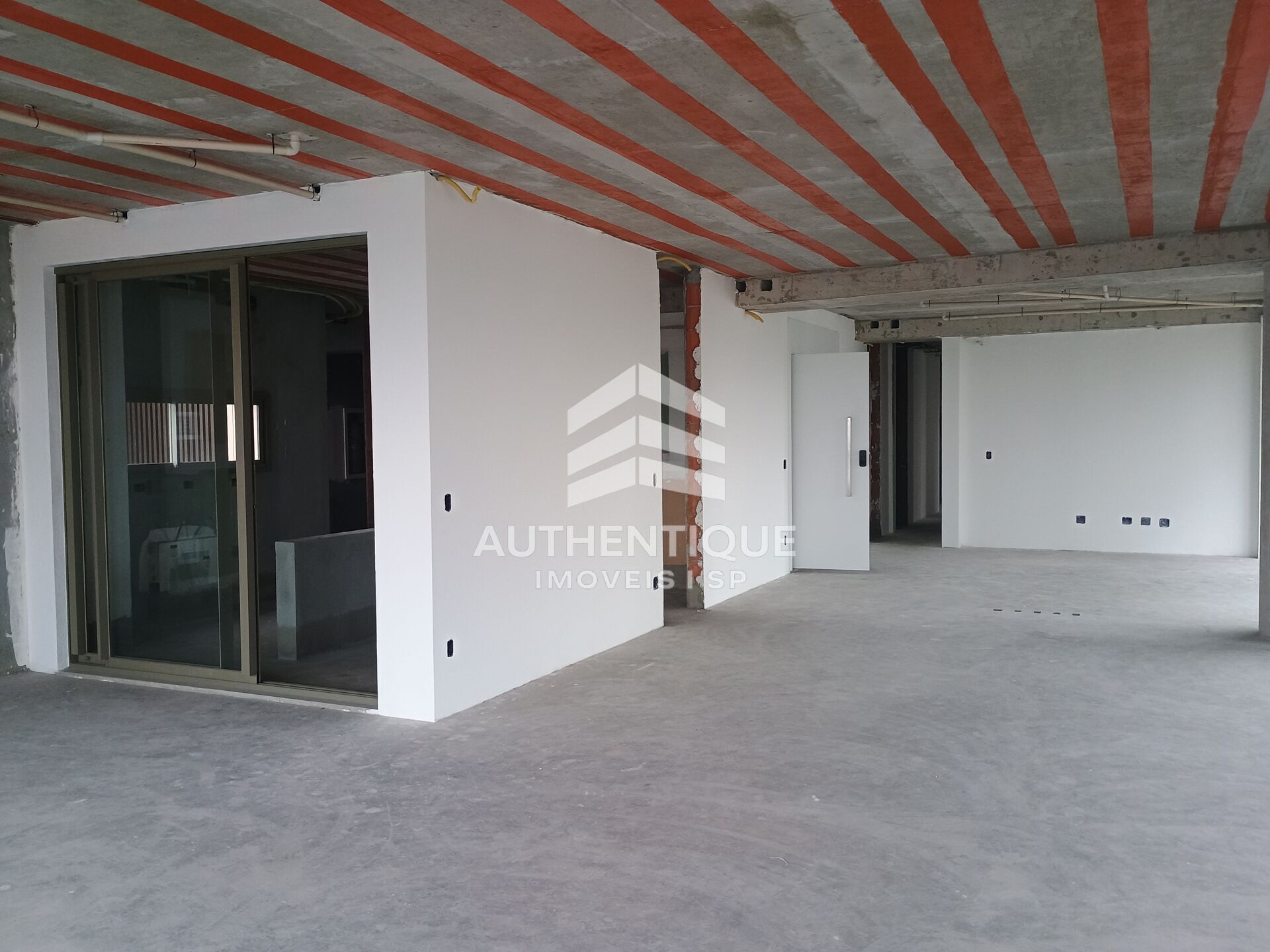 Apartamento, 4 quartos, 355 m² - Foto 1
