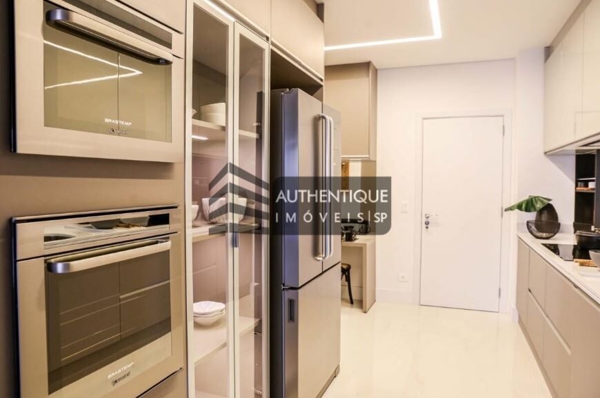 Apartamento à venda com 4 quartos, 211m² - Foto 11