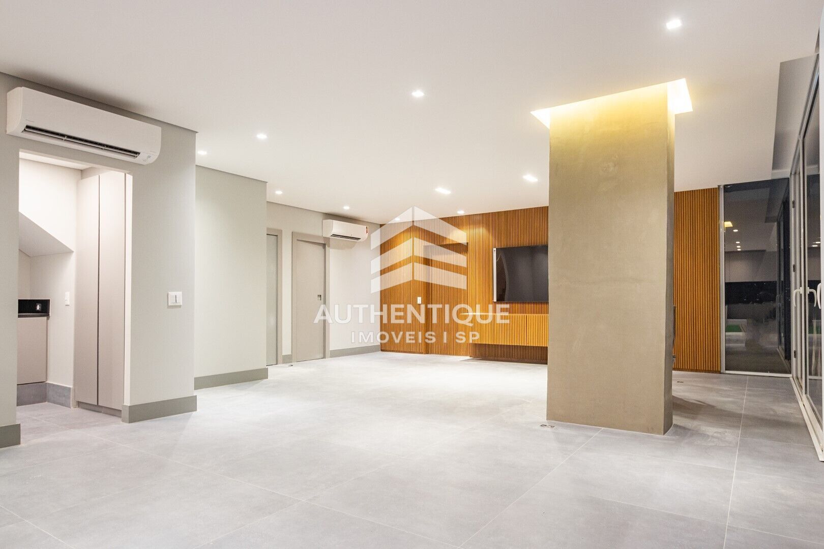 Cobertura, 3 quartos, 298 m² - Foto 5