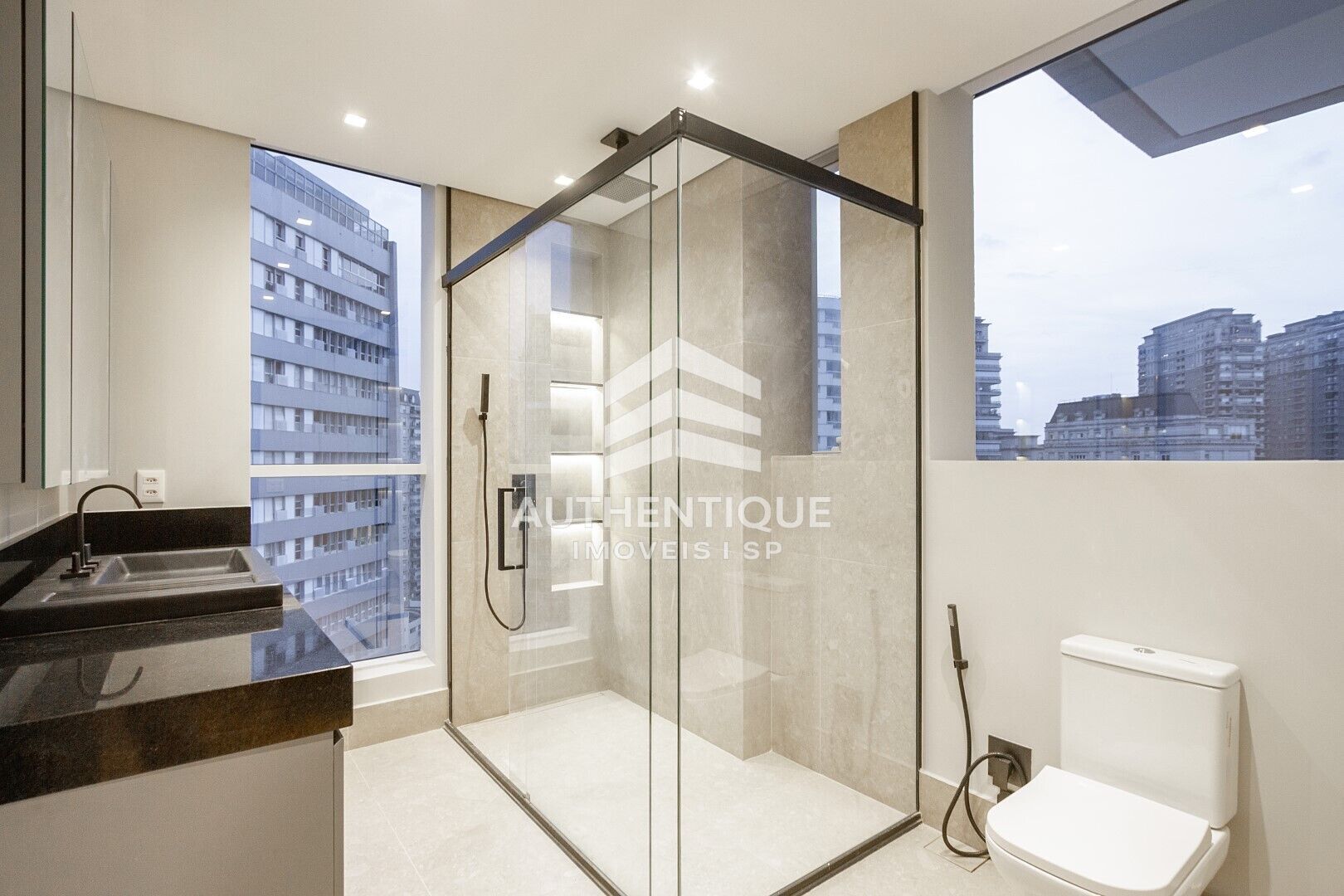Cobertura, 3 quartos, 298 m² - Foto 25