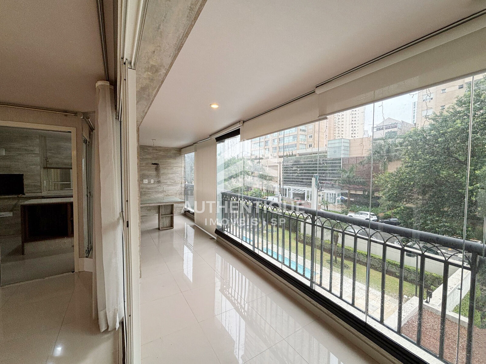 Apartamento, 3 quartos, 215 m² - Foto 1