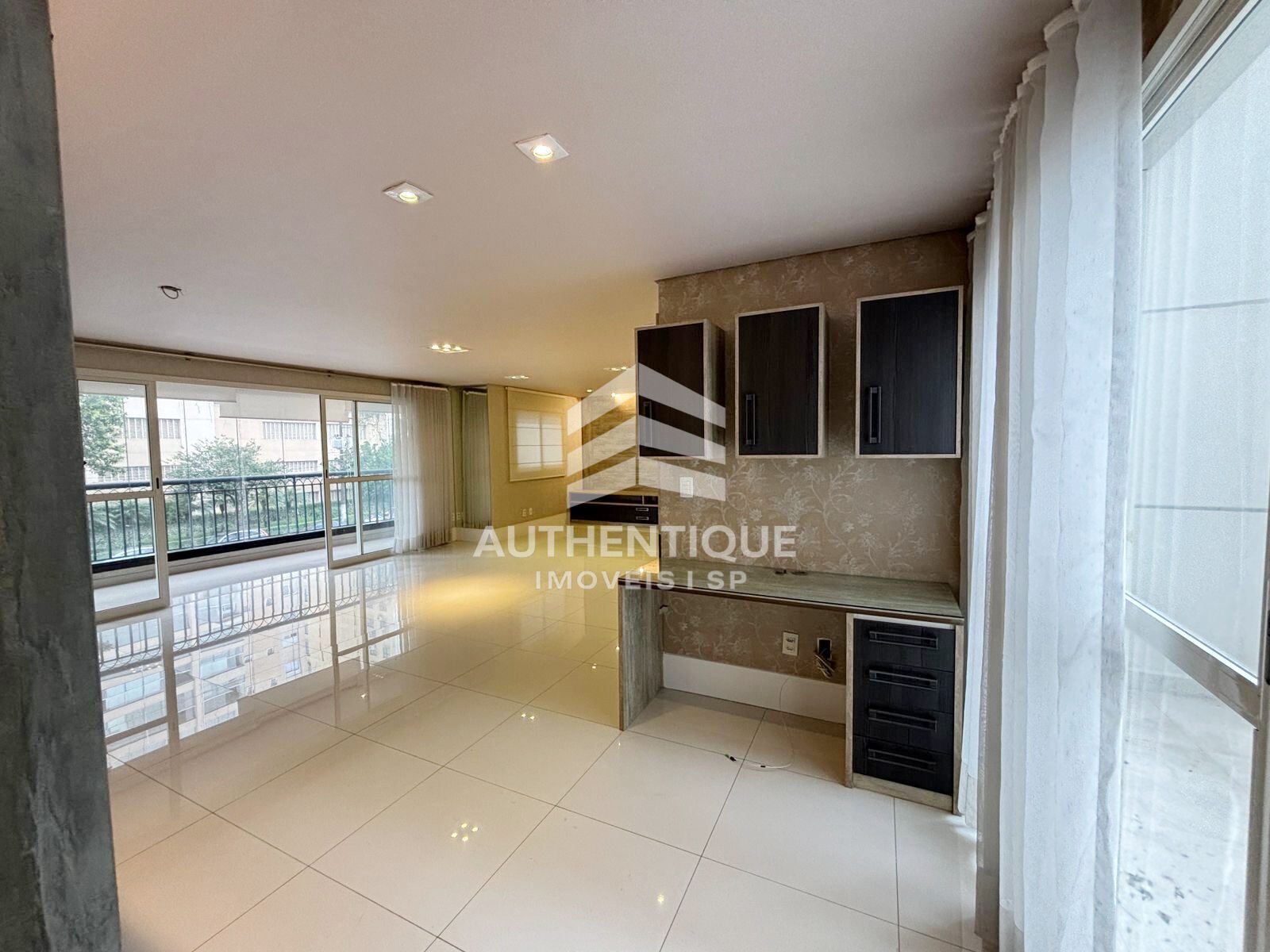 Apartamento, 3 quartos, 215 m² - Foto 10