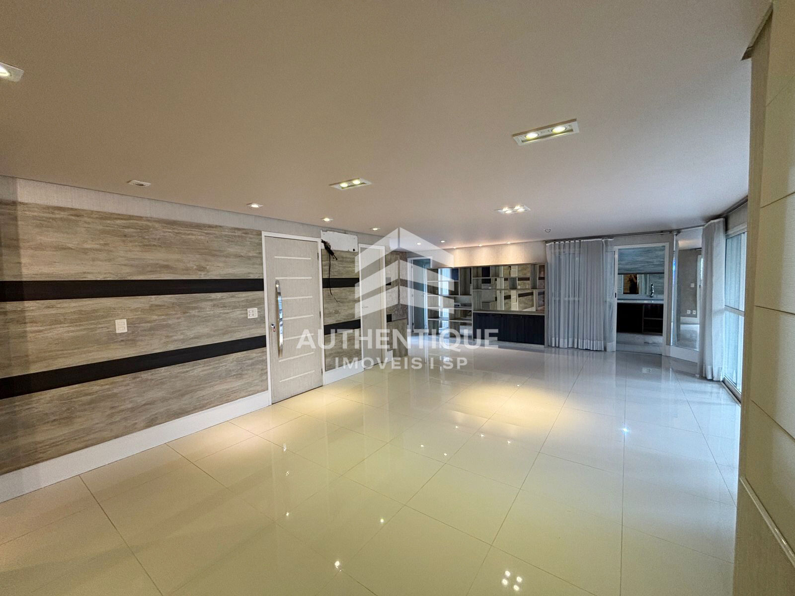 Apartamento, 3 quartos, 215 m² - Foto 4