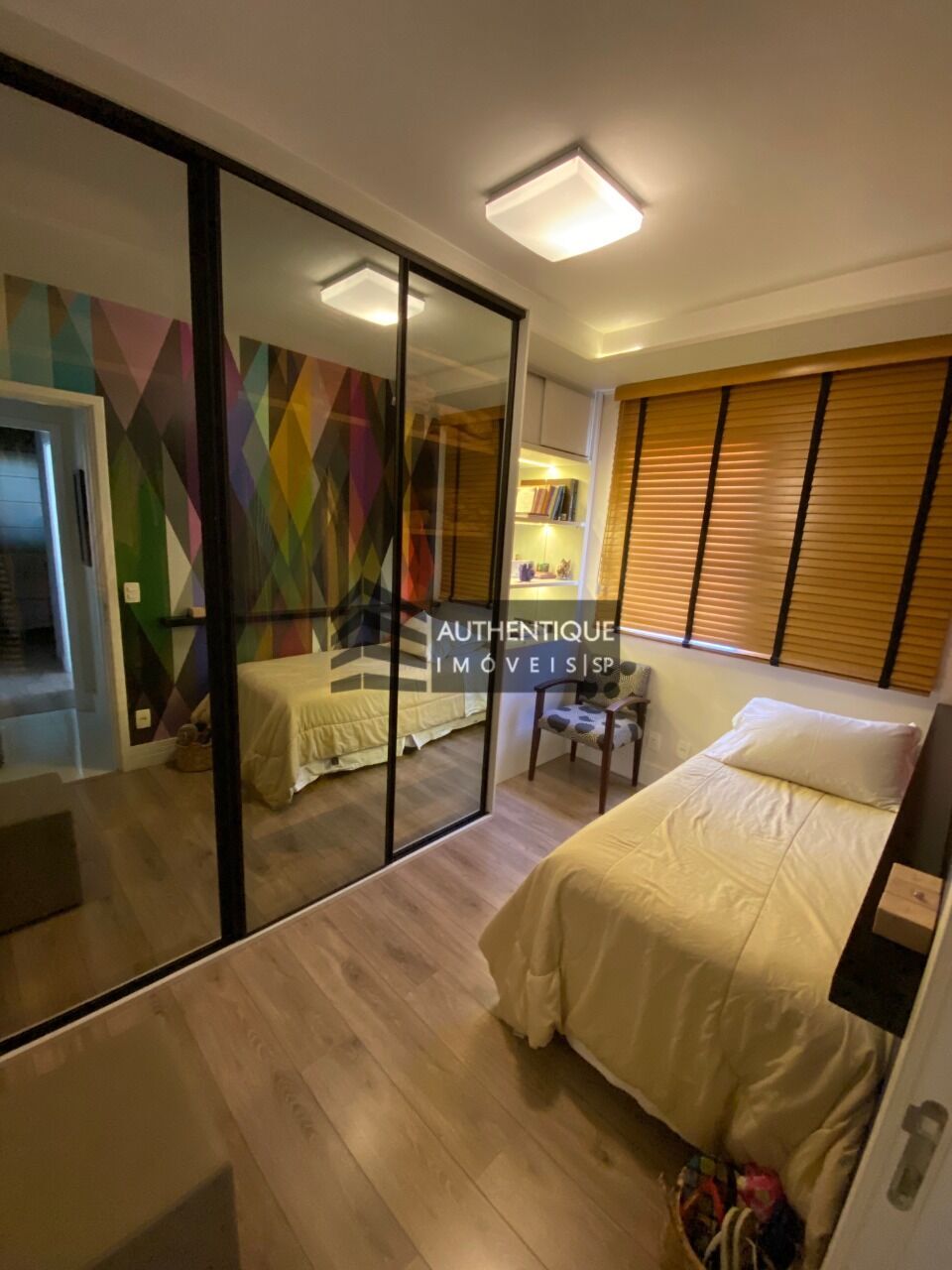 Apartamento à venda com 2 quartos, 72m² - Foto 5