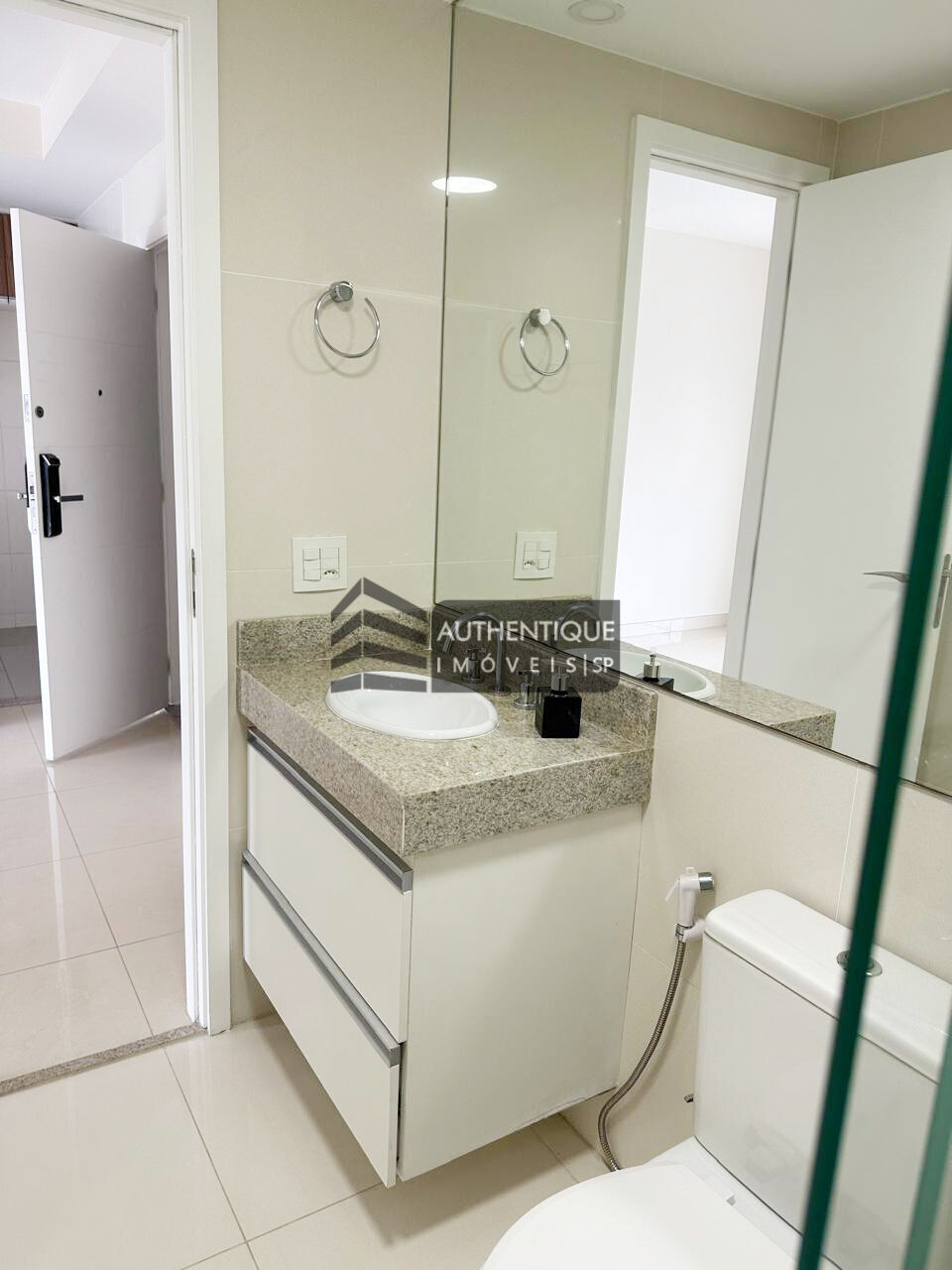 Apartamento à venda com 1 quarto, 51m² - Foto 17