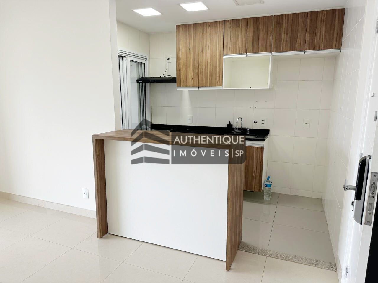 Apartamento à venda com 1 quarto, 51m² - Foto 13