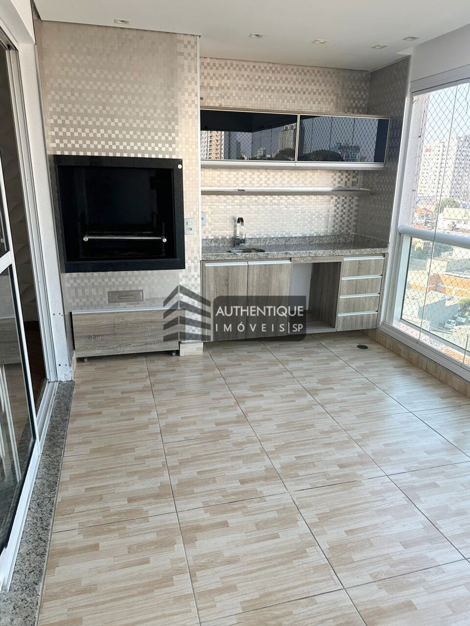 Apartamento à venda com 3 quartos, 87m² - Foto 2