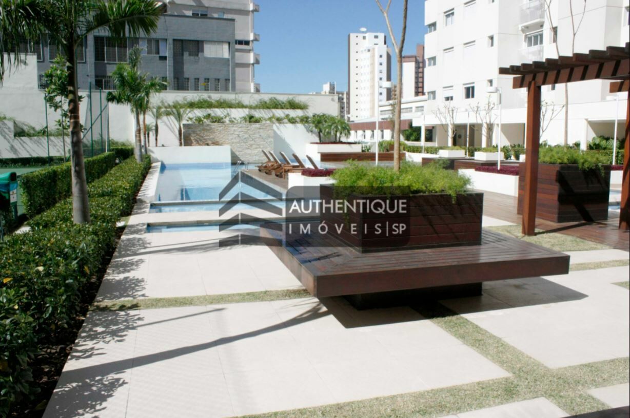 Apartamento à venda com 3 quartos, 190m² - Foto 4