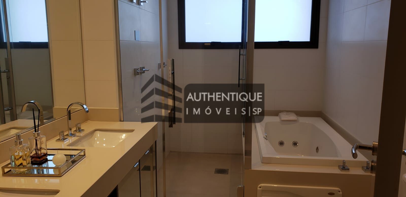 Apartamento à venda com 4 quartos, 285m² - Foto 27