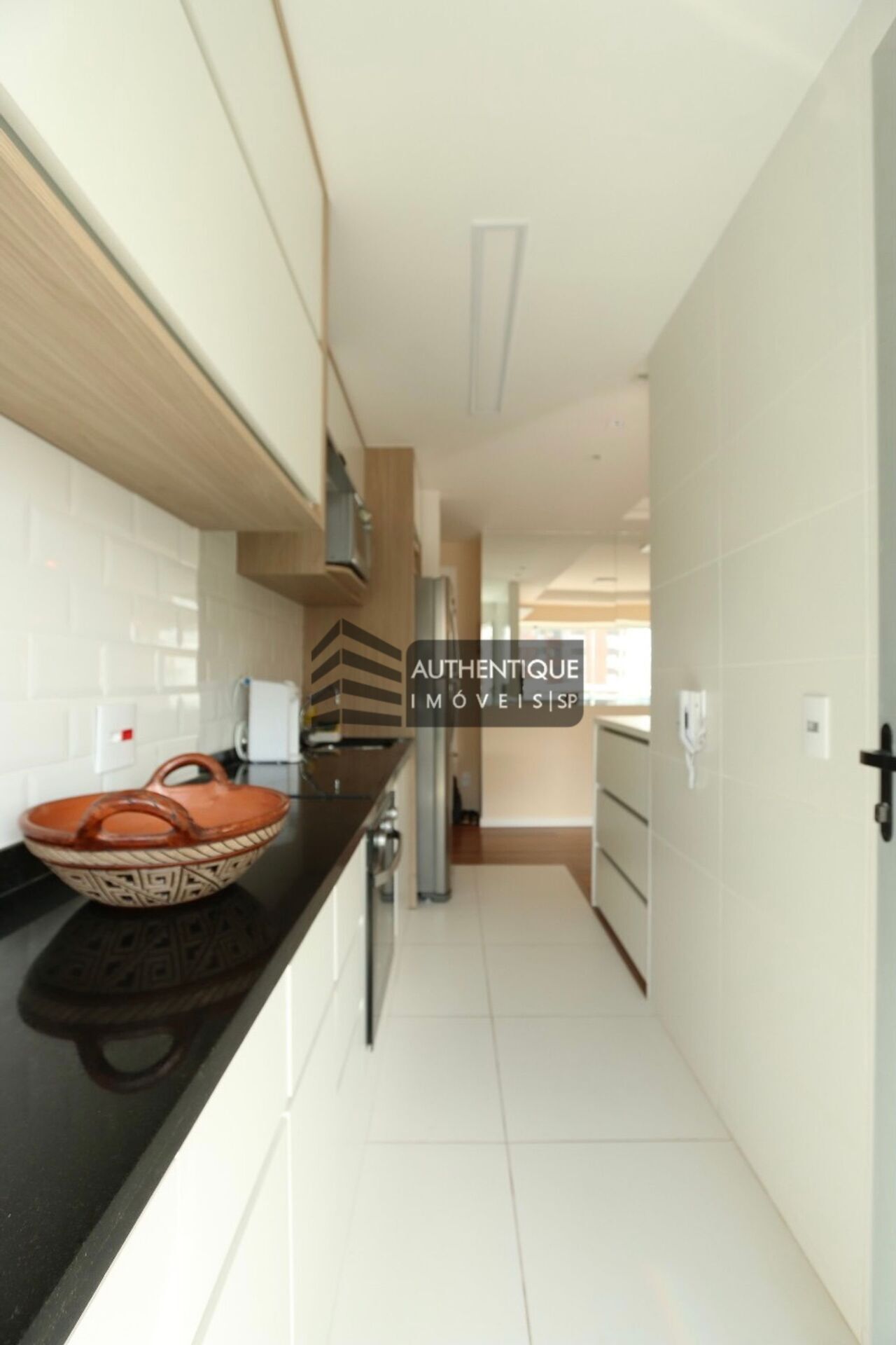 Apartamento à venda com 1 quarto, 54m² - Foto 9