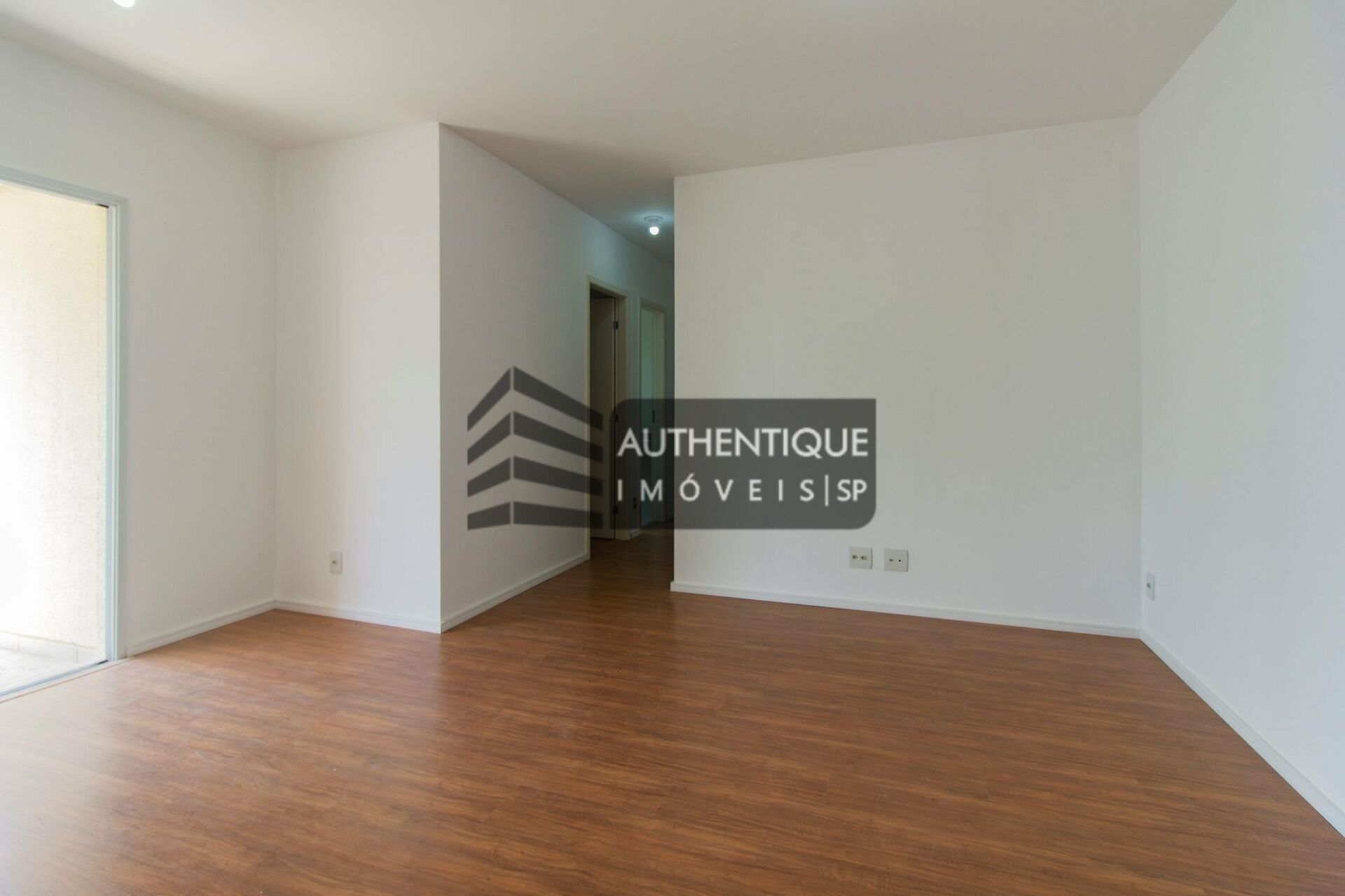 Apartamento à venda com 2 quartos, 62m² - Foto 29