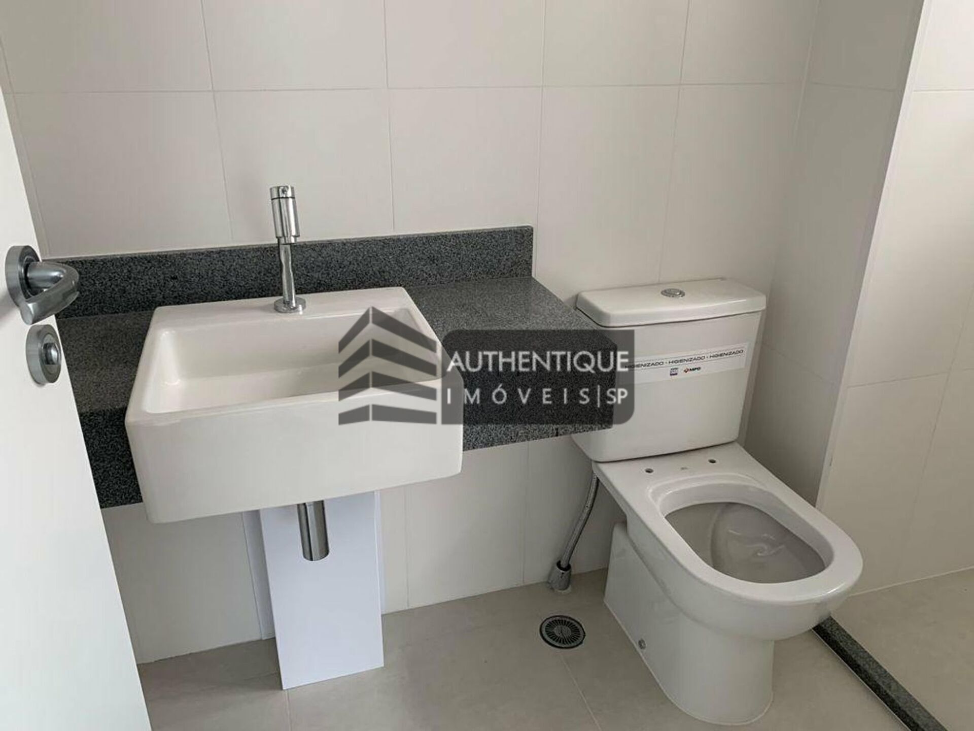 Apartamento à venda com 2 quartos, 62m² - Foto 40