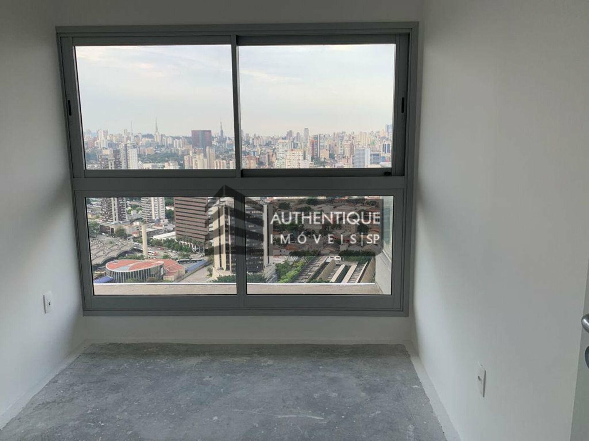 Apartamento à venda com 2 quartos, 62m² - Foto 35