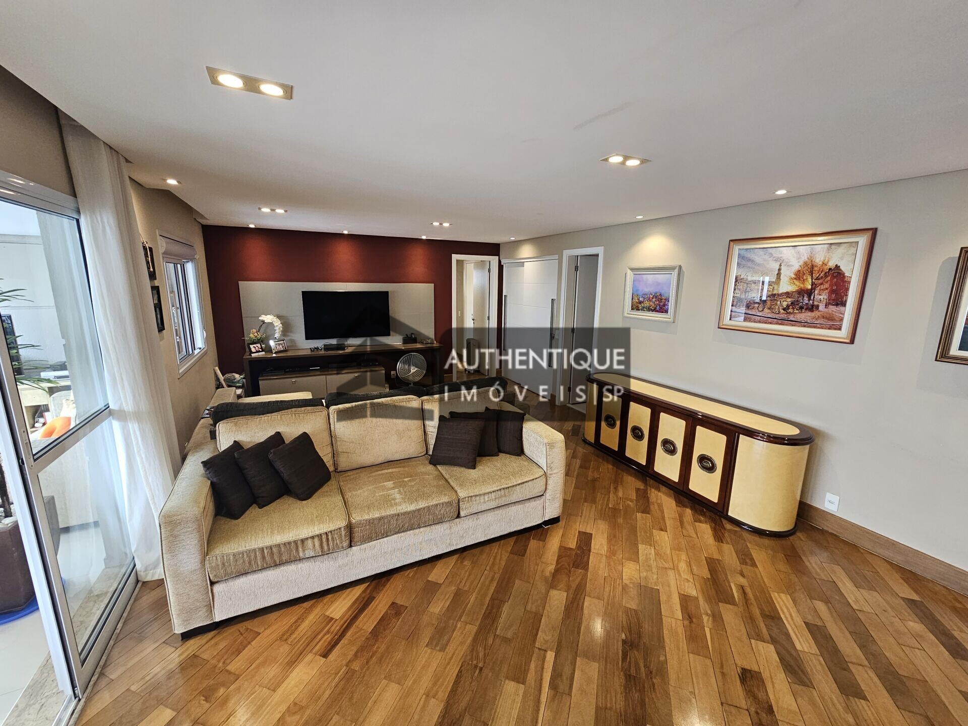 Apartamento à venda com 3 quartos, 167m² - Foto 6